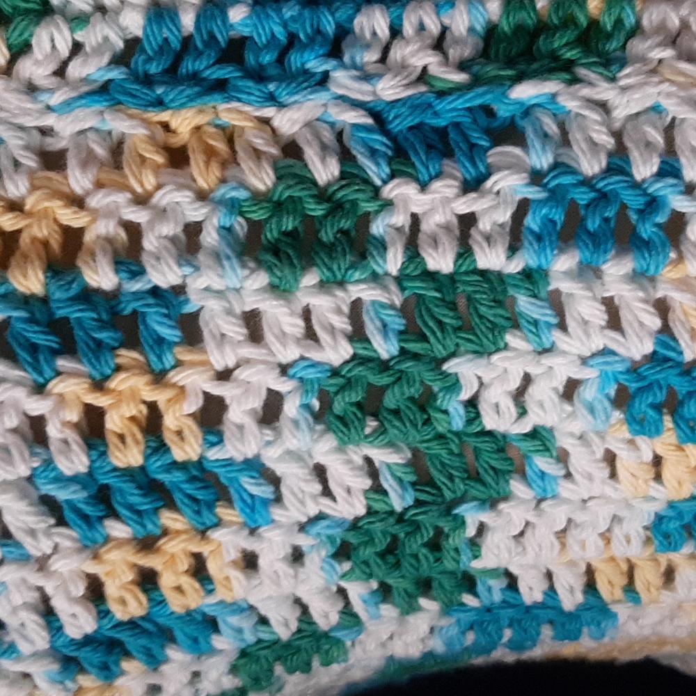Crochet summer top - Picture 2 of 4